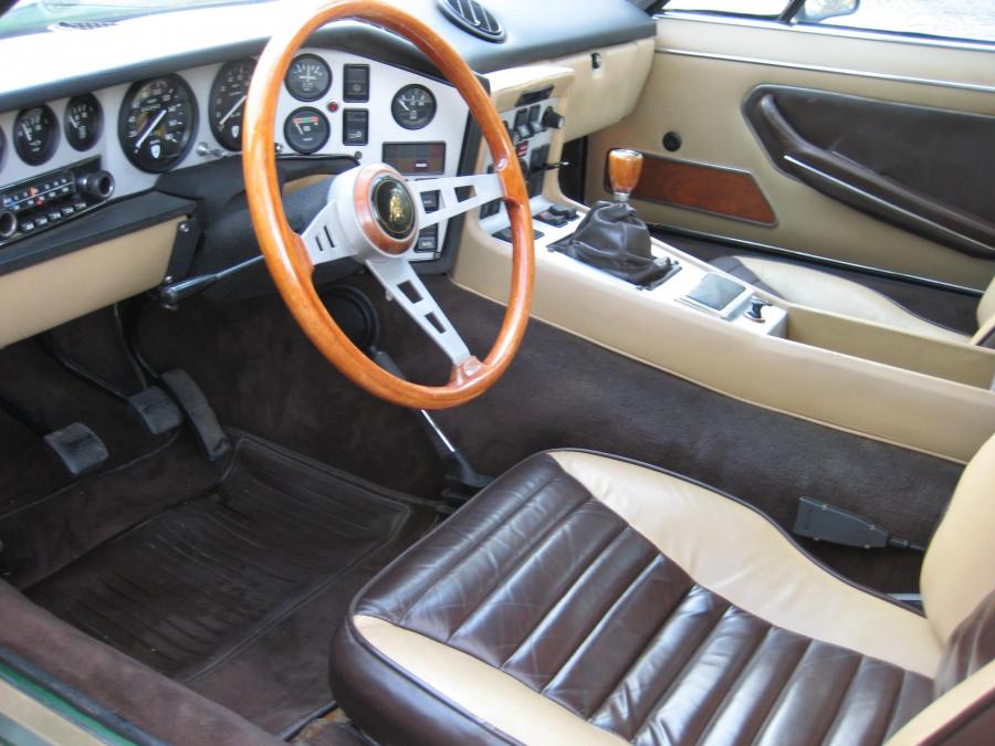  Lamborghini Espada (Series III) 1973 года  (фото 4 из 6)